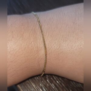 NEW! Dainty Stainless Steel Bracelet